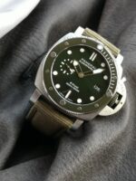 Officine Panerai Submersible QuarantaQuattro ESteel Verde Smeraldo PAM01287