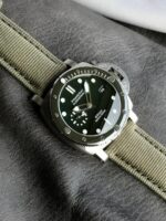 Officine Panerai Submersible QuarantaQuattro ESteel Verde Smeraldo PAM01287